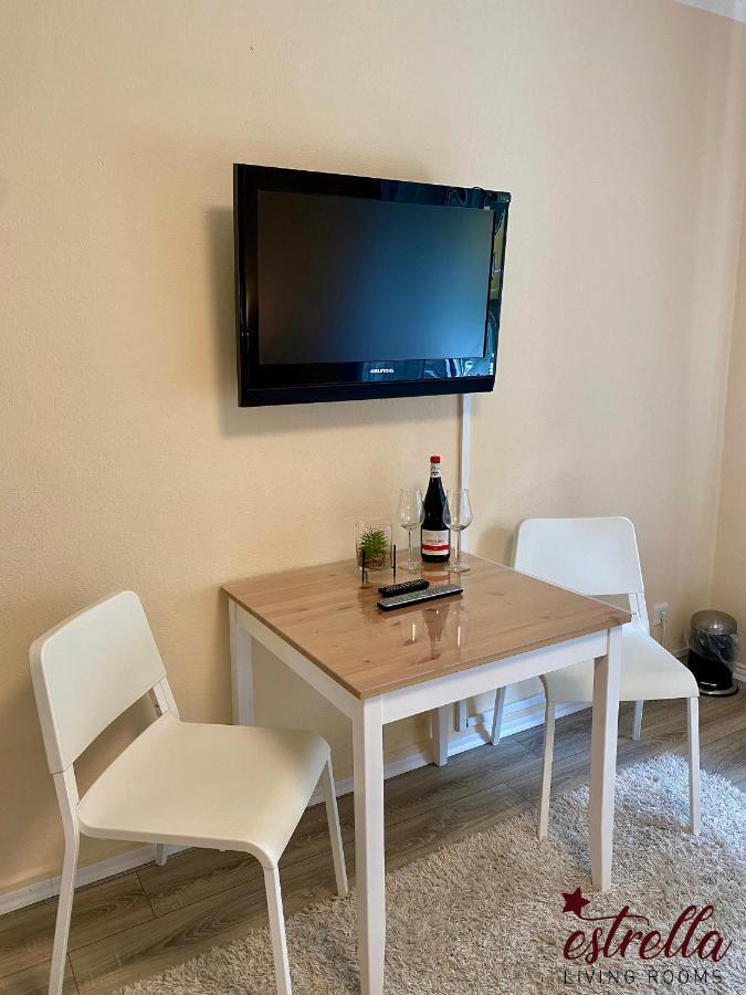 Estrella24 Living Rooms 87 Paris Херне Экстерьер фото
